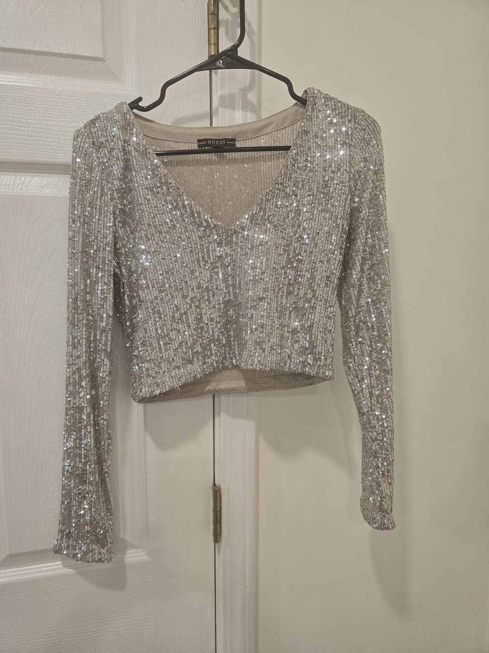 GUESS Silver Sequin V-Neck Cropped Long Sleeve Top